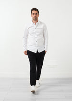 Moun Button Up White